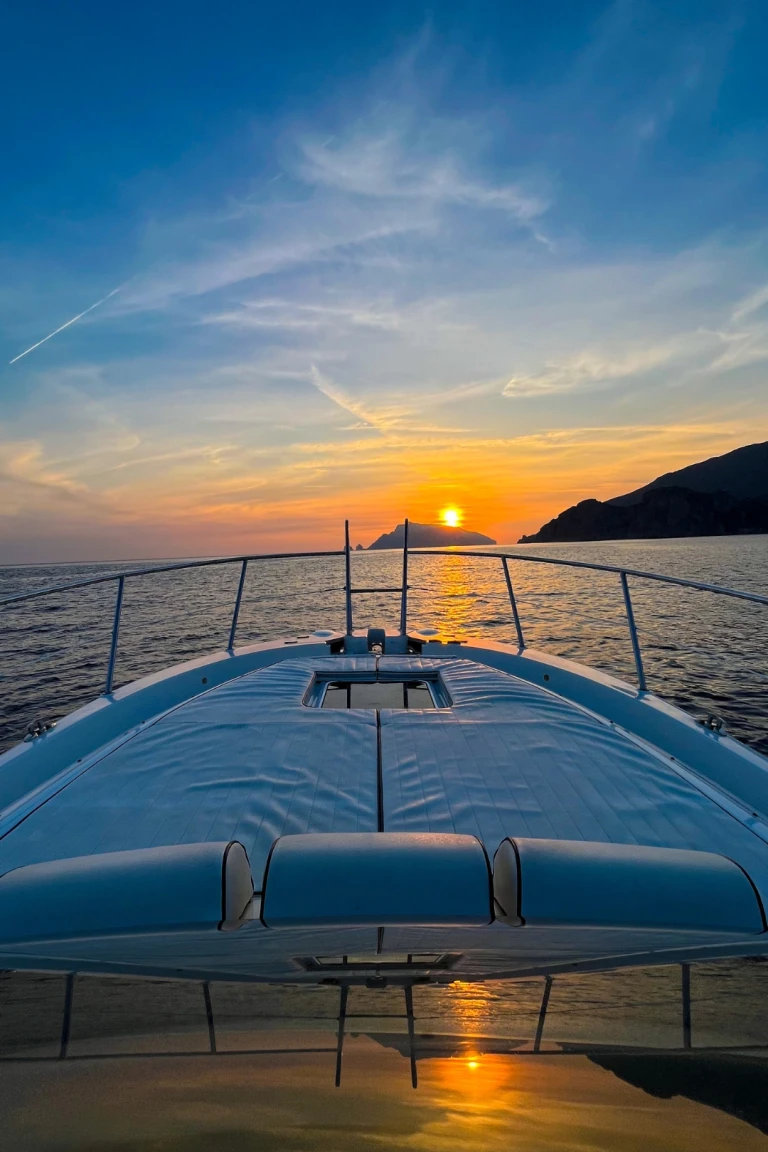 Amalfi Coast Romantic Sunset Tour by Boat