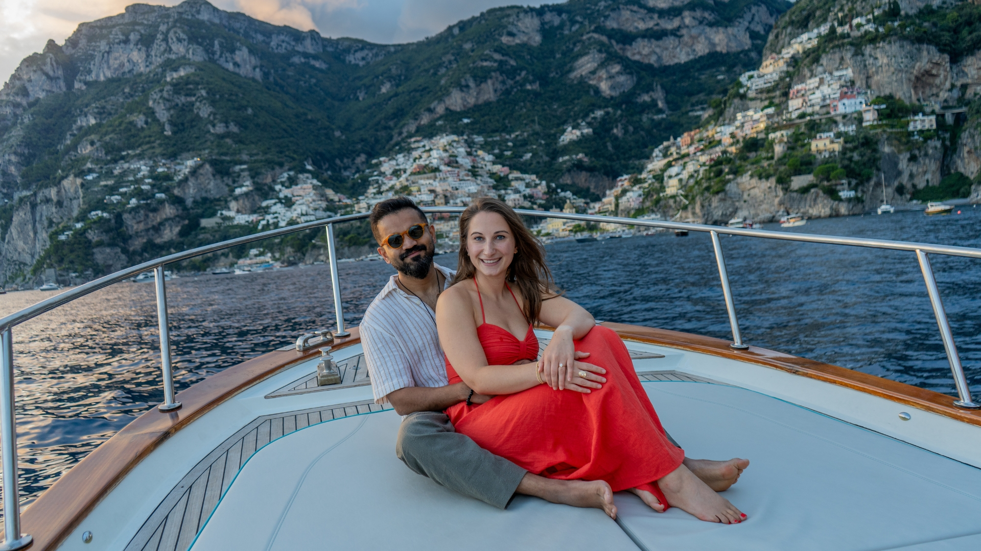 Passeio de Barco com Gozzo Sorrentino na Costa Amalfitana