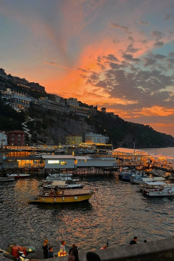 The colors of the sunset in Sorrento