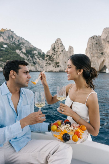 Relax on Yacht in Capri