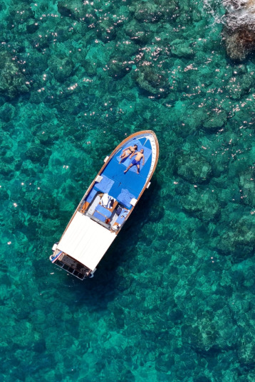 Luxury boat tour in Positano