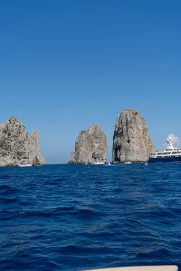 Capri tour by catamaran