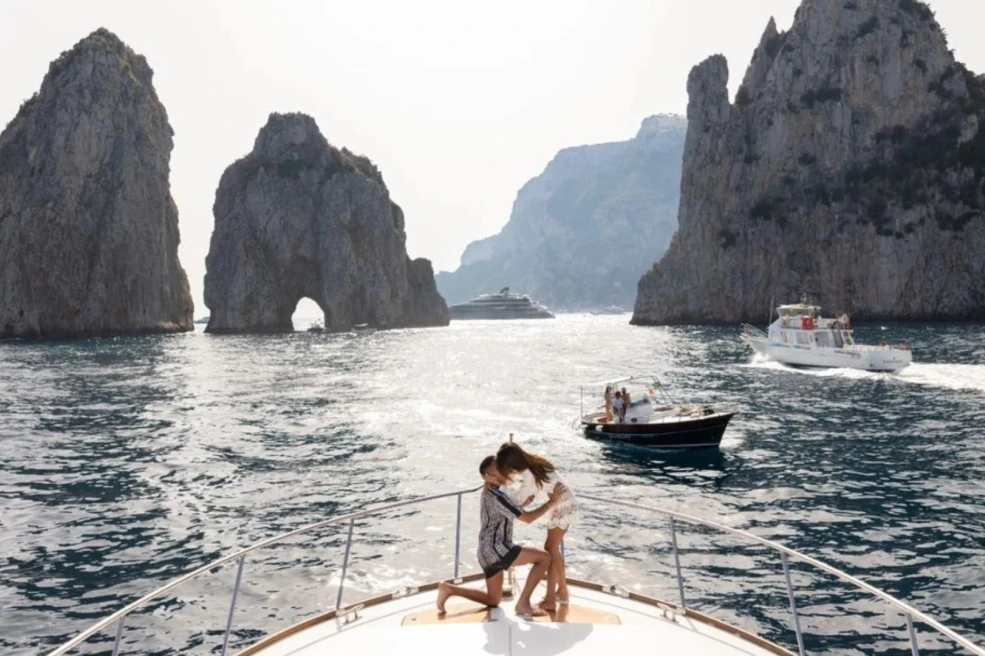 Il Nostro Servizio per Eventi Indimenticabili: Capri, L'Isola dell' Amore